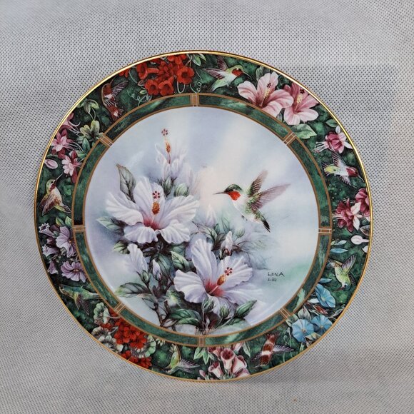 The Ruby-Throated Hummingbird, by Lena Liu-W. L. George Collector Plate - Picture 9 of 10